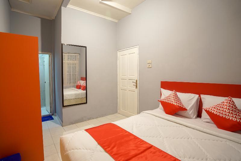 Oyo 1026 Cendrawasih 2* Palembang